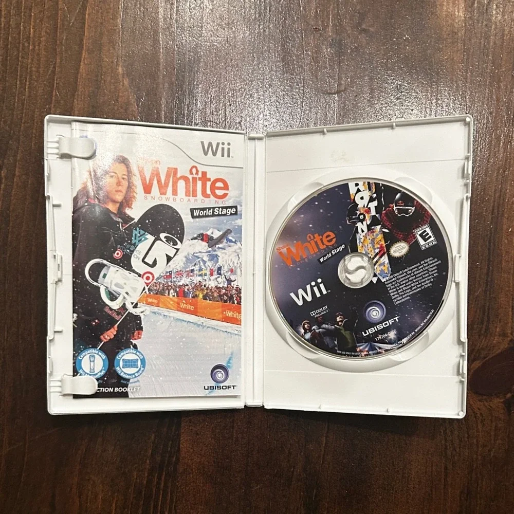 Shaun White Snowboarding World Stage Nintendo Wii Video Game‎ 2009 Case Manual